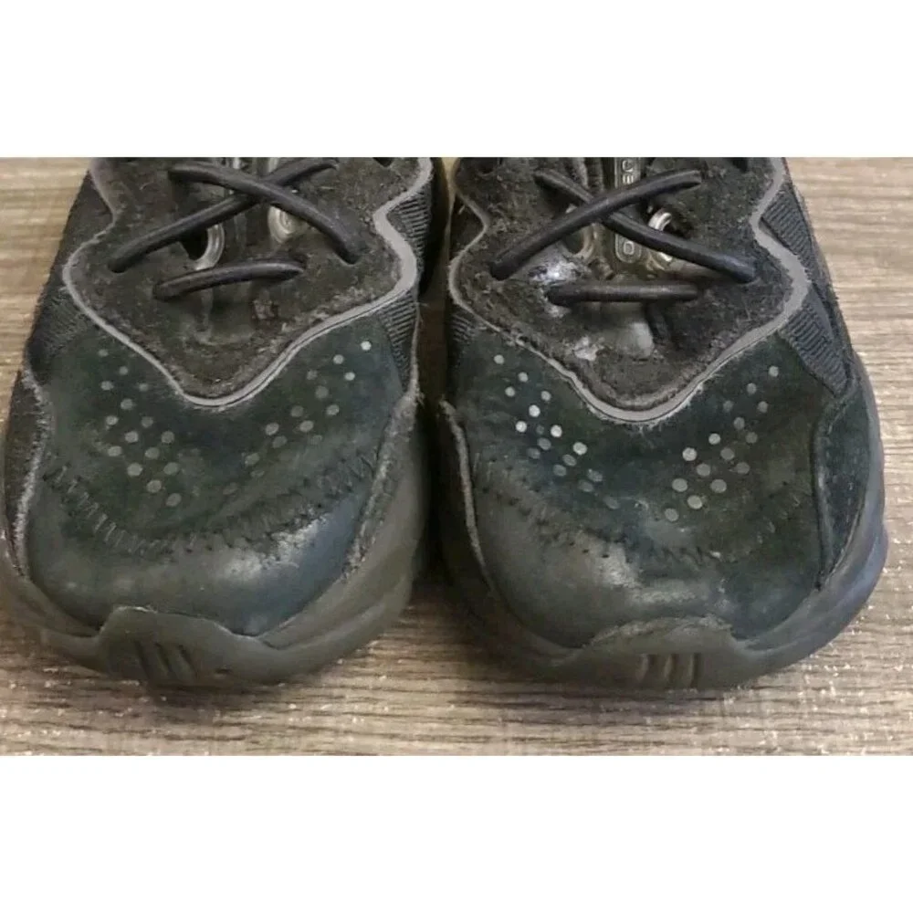 Adidas Ozweego Toddler Size 6.5 Black‎